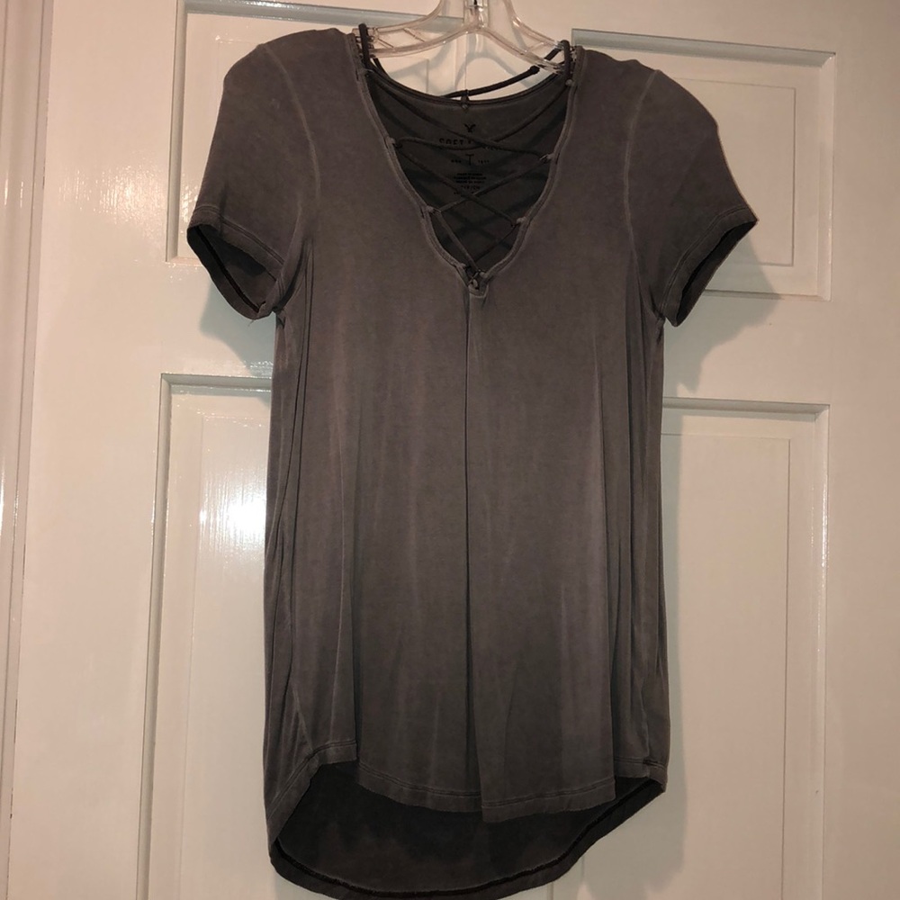 American Eagle lace up grey top
